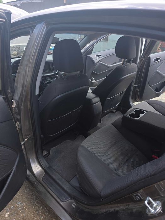 Autoturism KIA OPTIMA