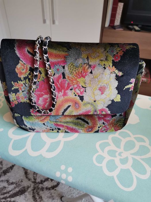 Дамска шикозна чанта