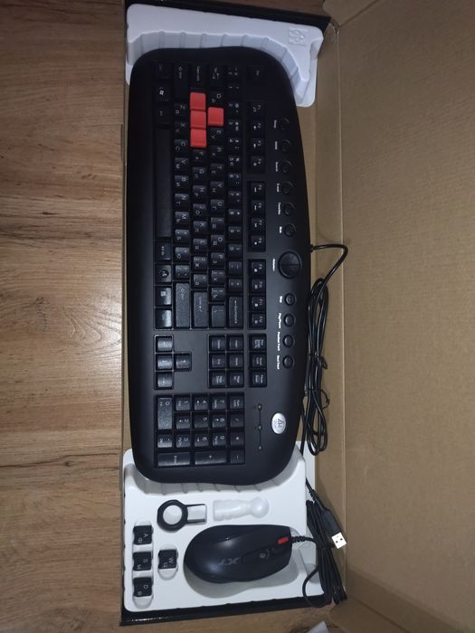 Клавиатура продаётся