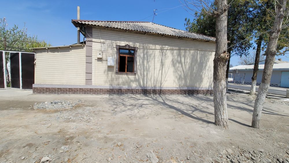 Уй сотилади иштихон шахар марказида