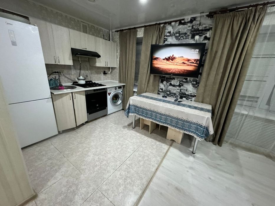 Сдаётся 2 -комнатная квартира