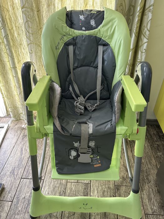 Детски стол за хранене