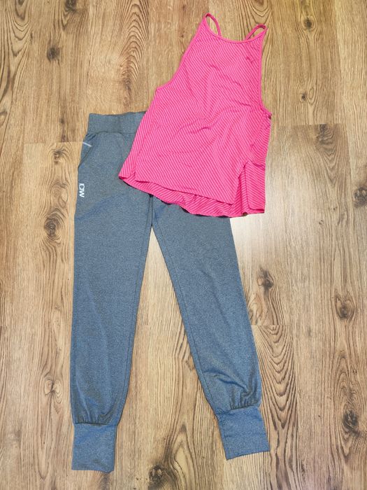 Уникален спортен се! Размер S.