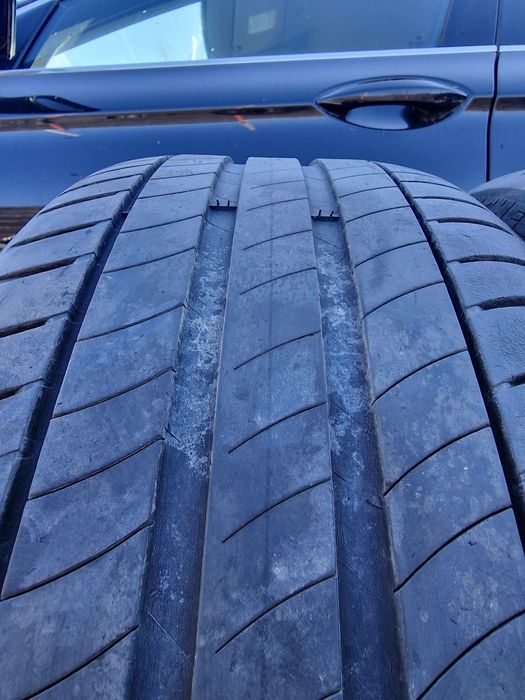 Vand 2 anvelope Michelin 245 40 R19