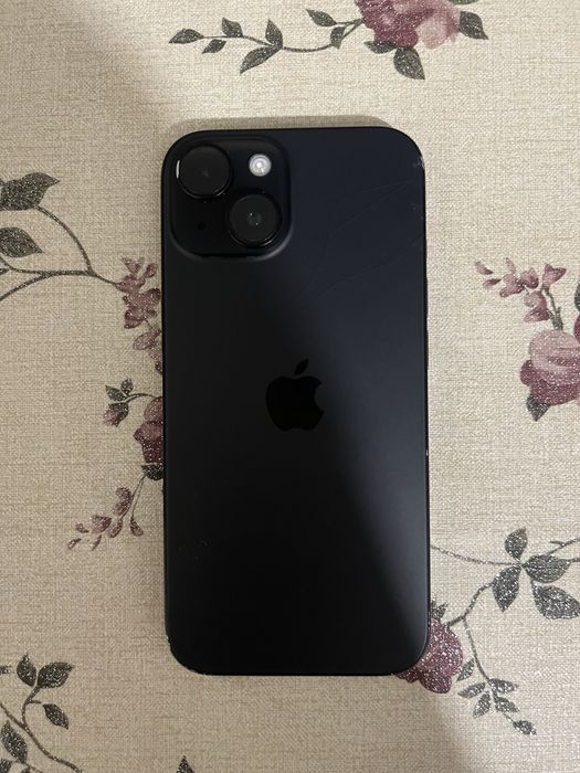 Продам IPhone 15