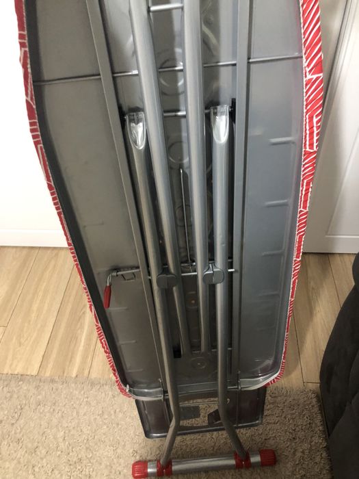 Masa de calcat Zilan