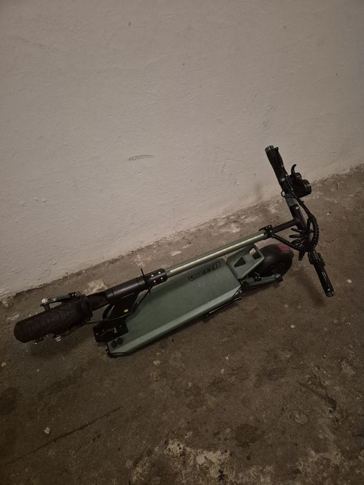 Trotinetă electrică VSETT 8
