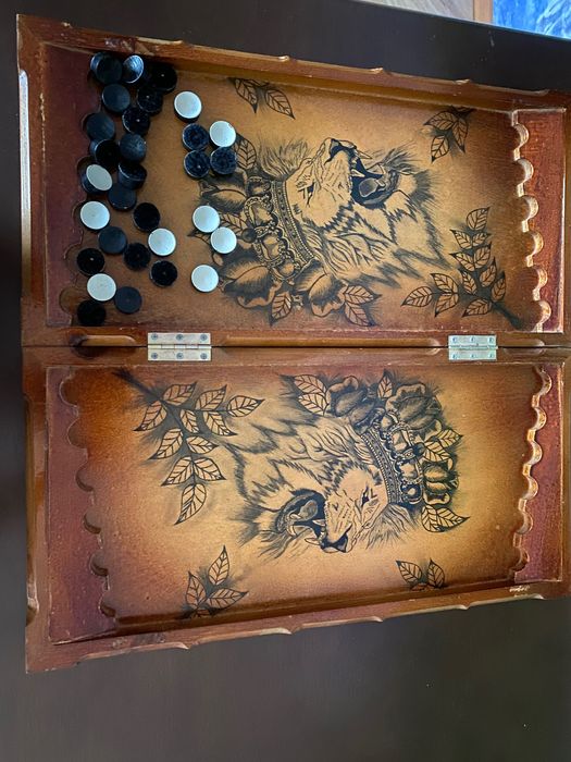 Продам игральные нарды. Отличного качества, ручная работа.