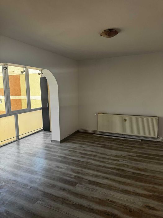 Apartament de inchiriat, comision 0%! cu Lift, centrala proprie si clima