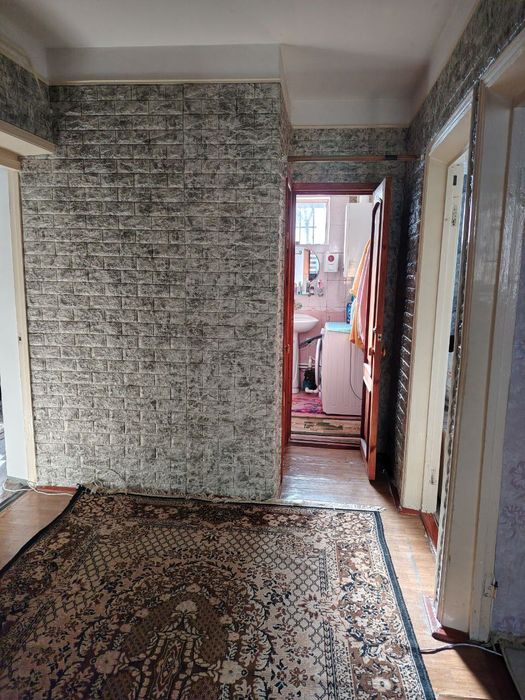 Продается квартира в Нурафшоне (той-тепа)