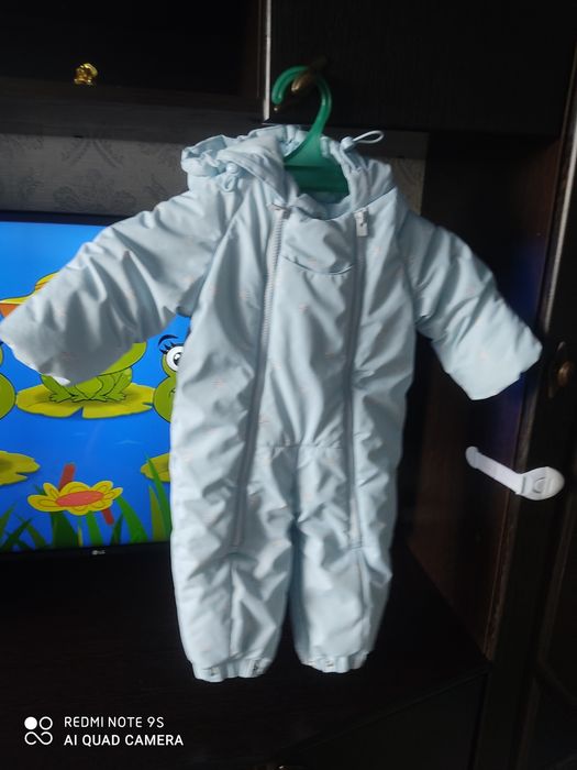 Продам детский комбинезон