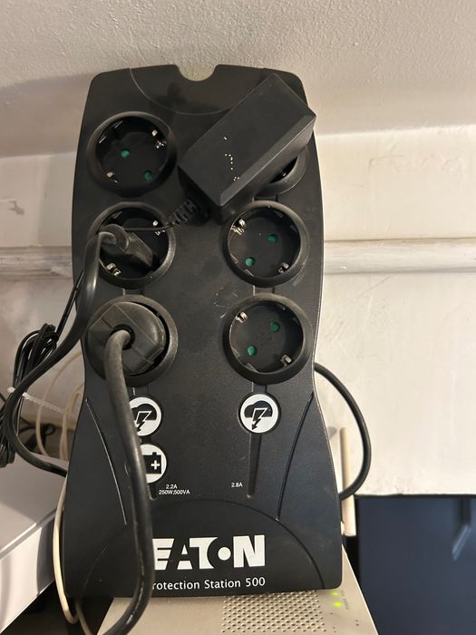 UPS Eaton Protection Station 500