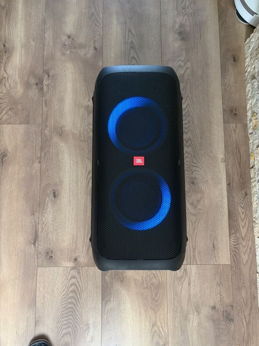 Vand JBL Party Boxa 310