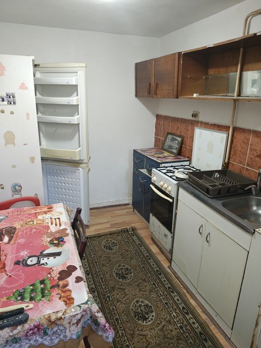 Garsoniera de inchiriat