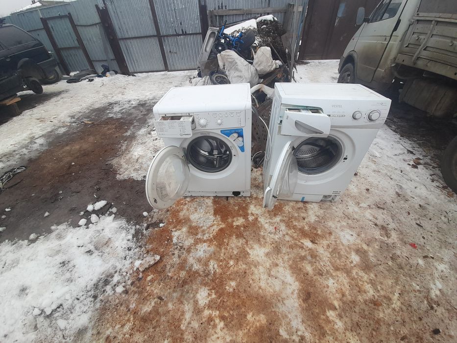 Продам стиральные машинки 2 штуки