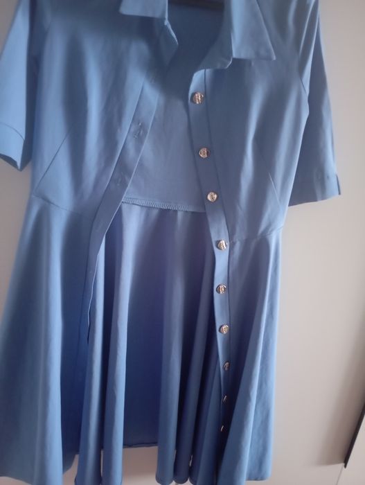 Отдам даром вещи женские