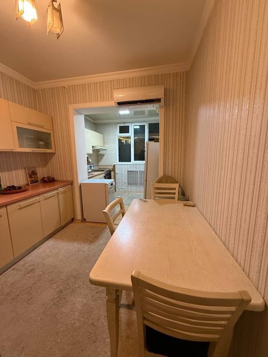 Продаётся 4/9/9 Госпитальный, ориентир  Мирабад Авеню