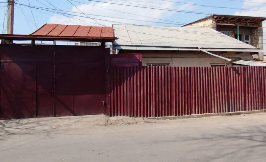 Sotiladi Дом Продаётся Мирабад махалля Янги Замон 3,35 Соток Фасад 14м