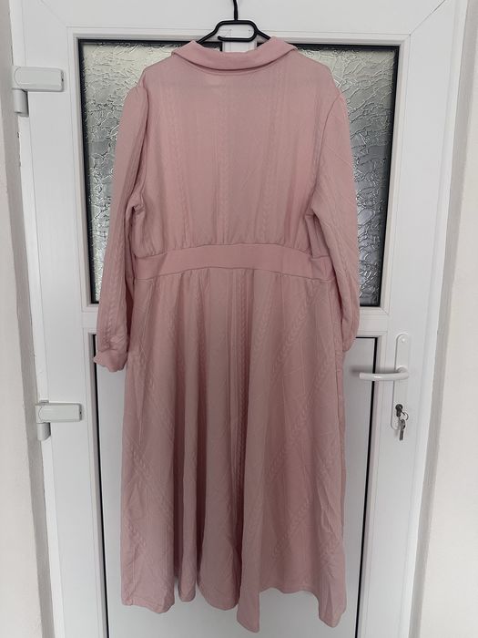 Rochie eleganta nepurtata