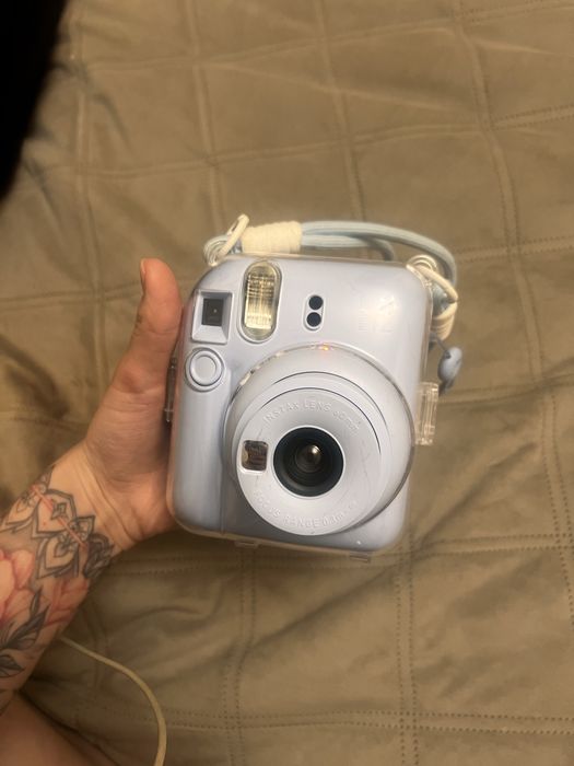 Продам Инстакс мини 12