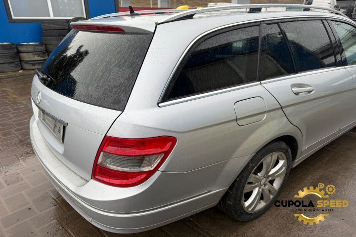 Aripa spate dreapta Break Mercedes-Benz C-Class W204/S204 [2007 - 201