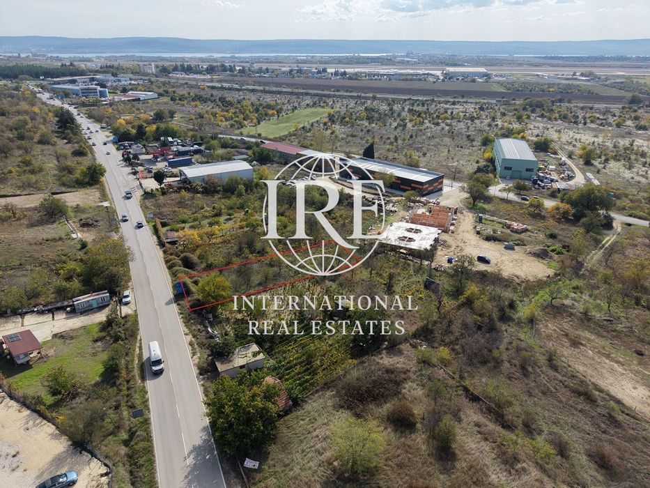 Парцел в Варна, област-гр.Аксаково площ 1102 цена 120000