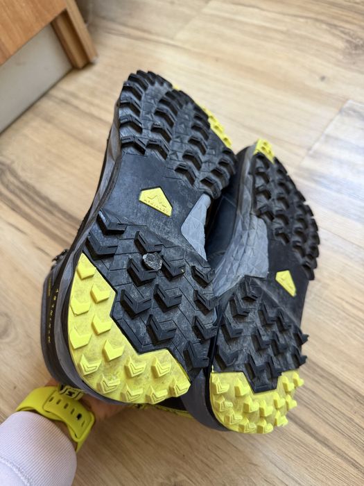 Туристически обувки Asgard MID AQX M BLACK NIGHT/GREEN LI ! 44 н