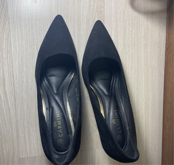 Продам туфли 38 размер