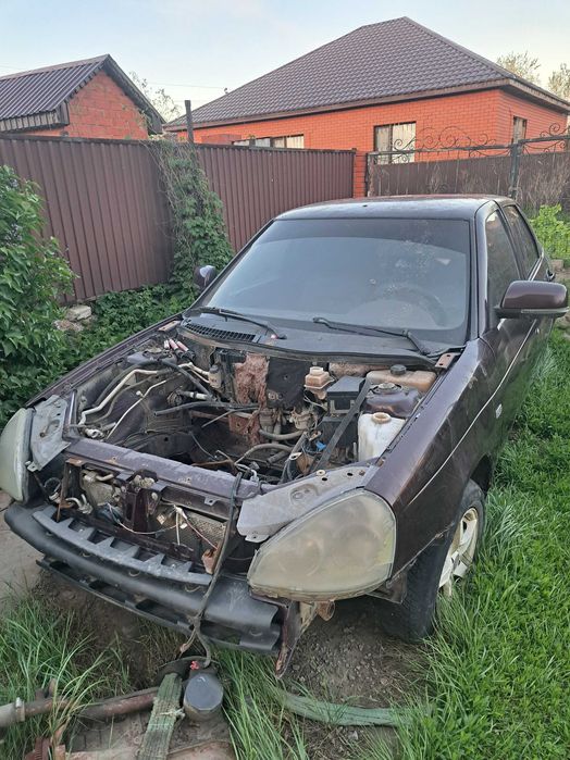 Авто приора и Газ