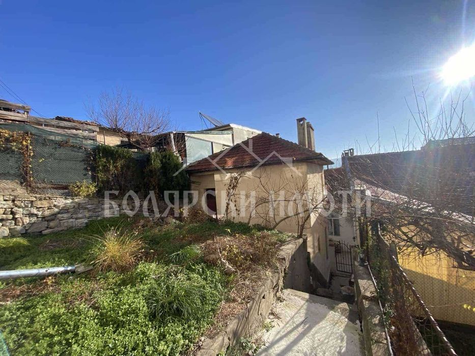 Продава се Къща в Велико Търново, Център - 84 кв.м за 316 €/кв.м - Снимка #2