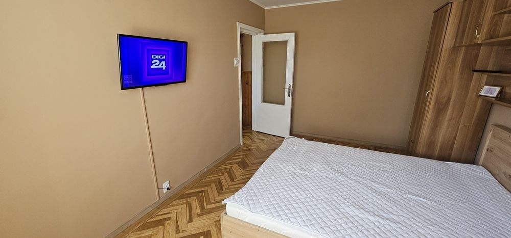 Chirie apartament AN 2 camere decomandat Piata Rogerius