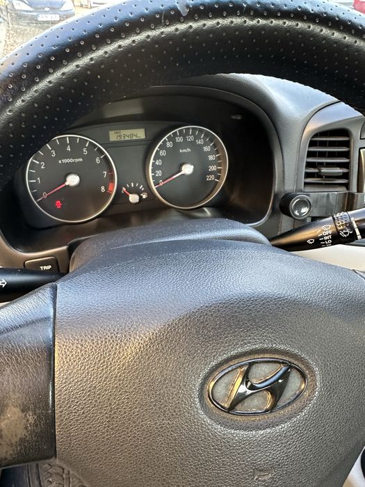Hyundai Accent 1.4 benzina