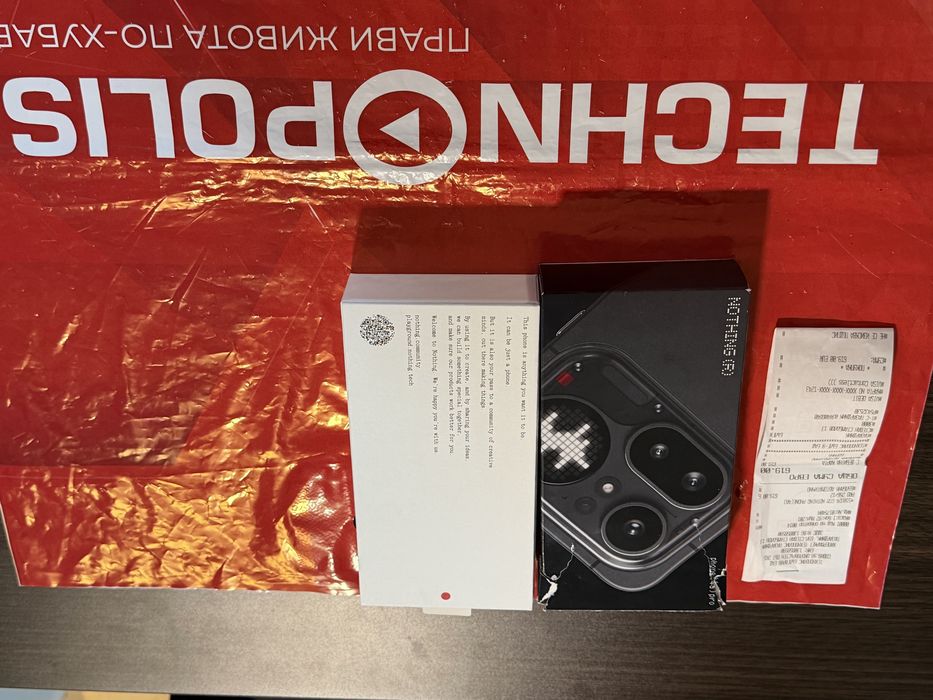 КАТО НОВ 256GB Nothing Phone 4a Pro 5G Гаранция Технополис 2028г. Black (R)