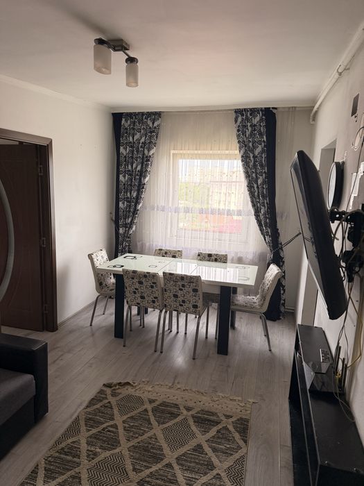Apartament de inchiriat/ b dul Closca in spate la liga