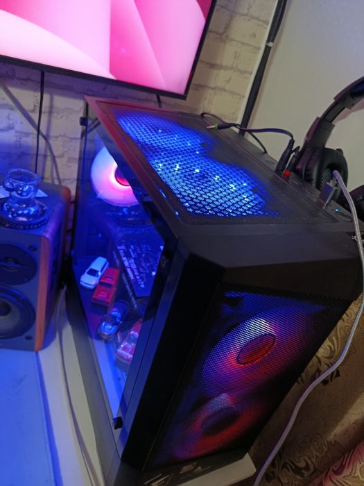 Calculator gaming PC