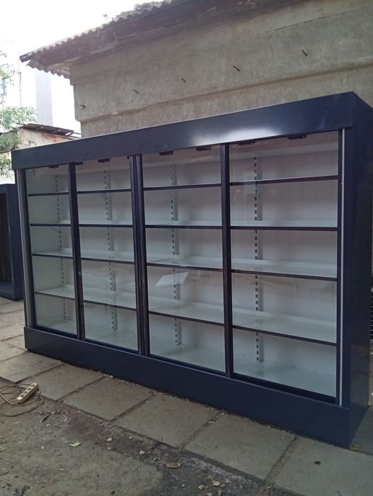 Витрина холодильник