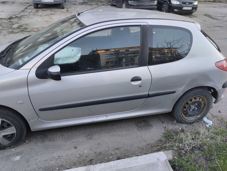 Пежо 206 регистрирано