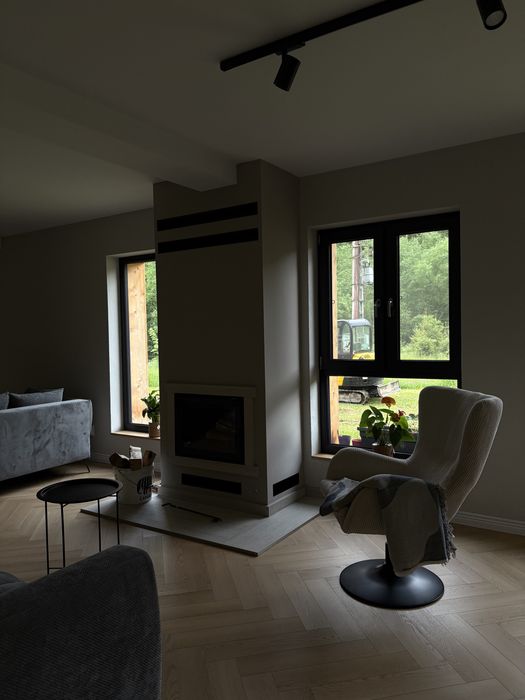Cabana noua de inchiriat cu 6 camere
