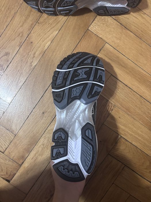 Asics Gel Kayano 14