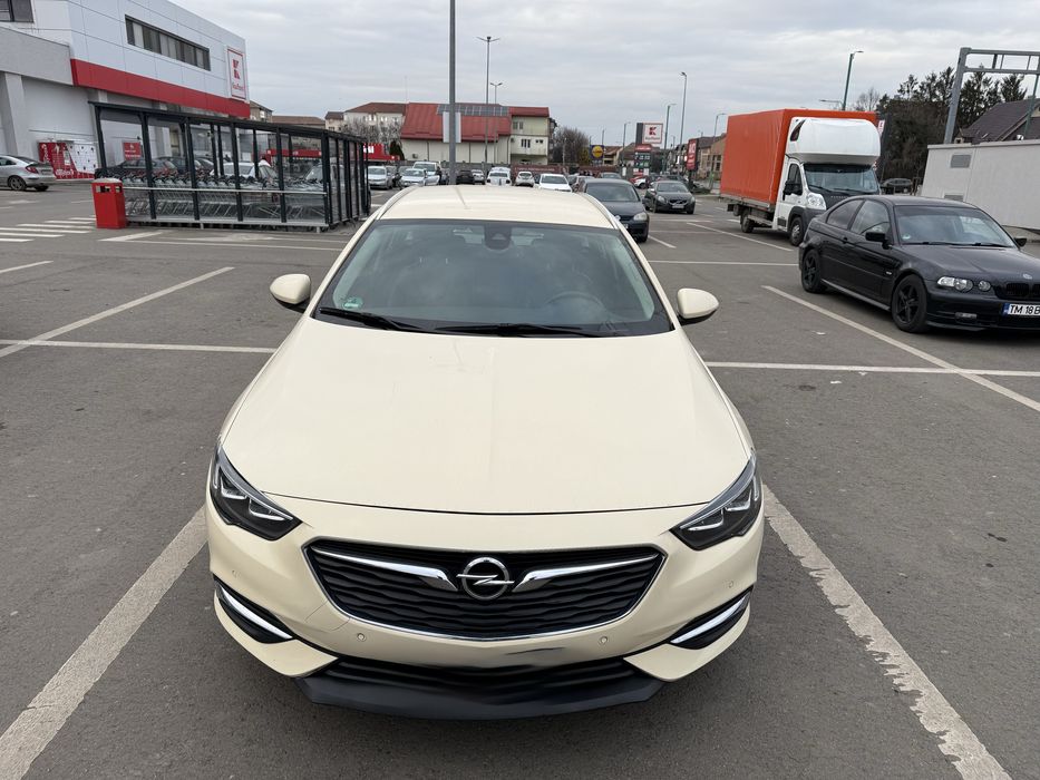 Opel insignia sports tourer B