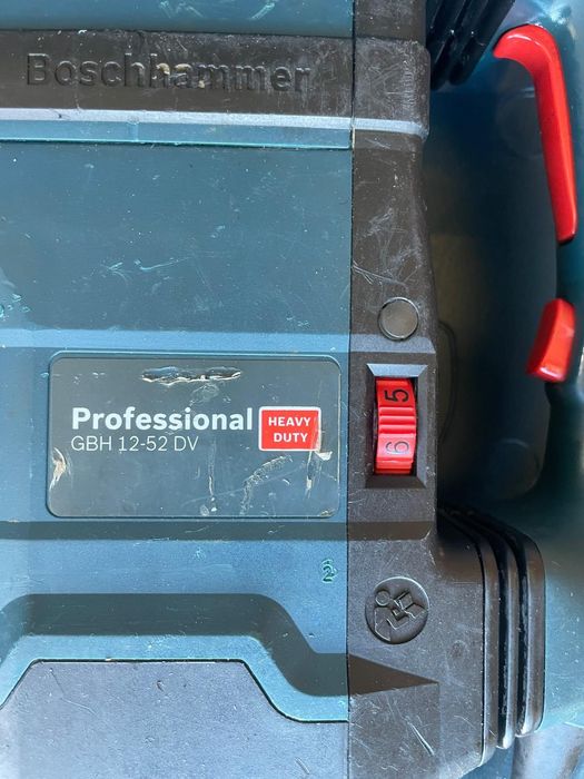 Bosch gbh 12-52dv