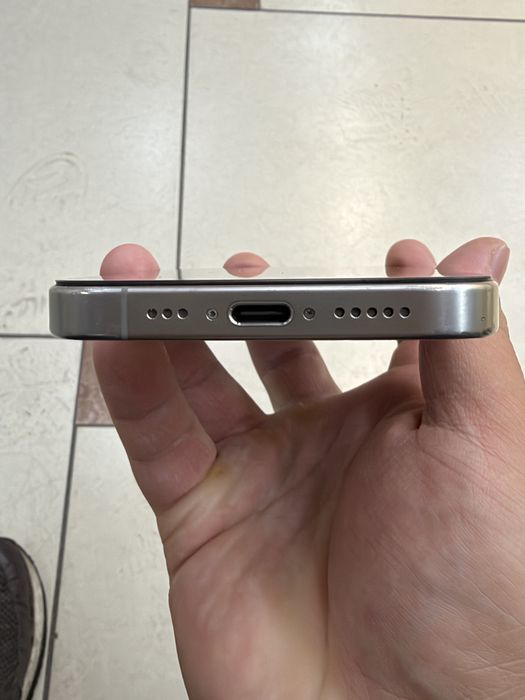 Iphone 15 pro 256 GB