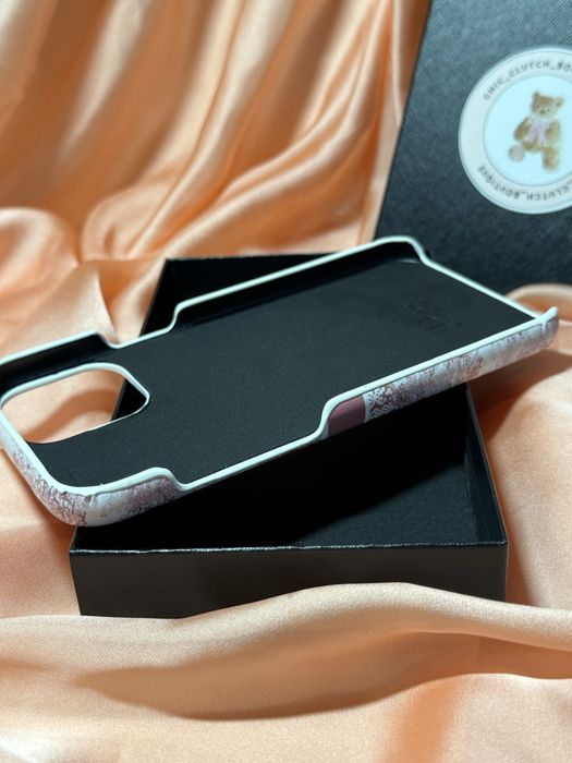 Huse Dior iPhone