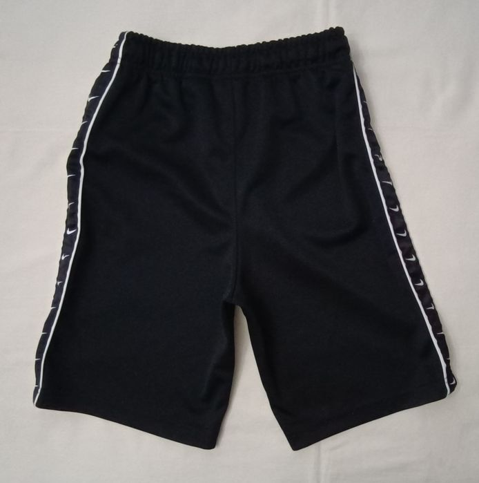 Nike NSW Repeat Shorts оригинални гащета ръст 147-158см Найк шорти