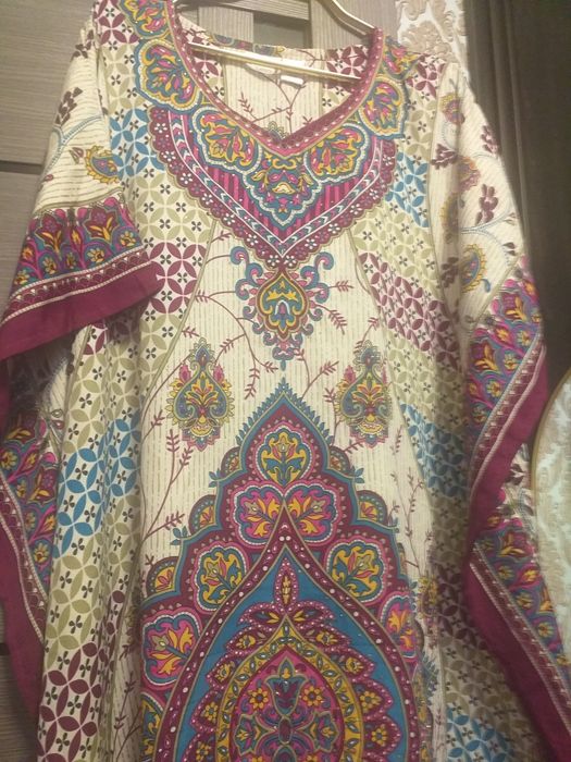 Женская одежда платья  абая великан 72р