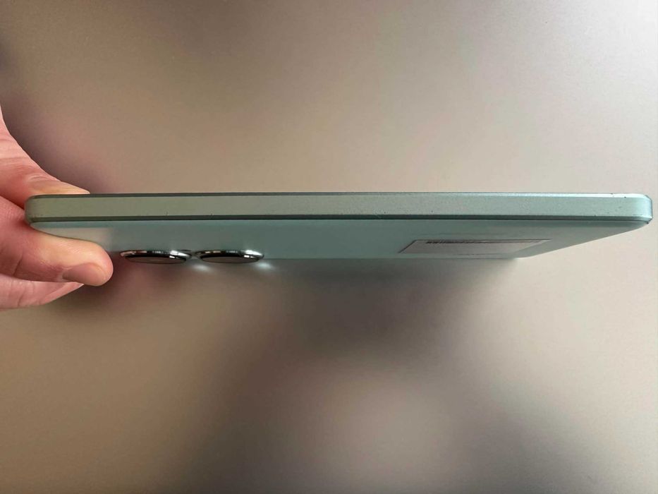 Huawei nova 11i в много добро състояние