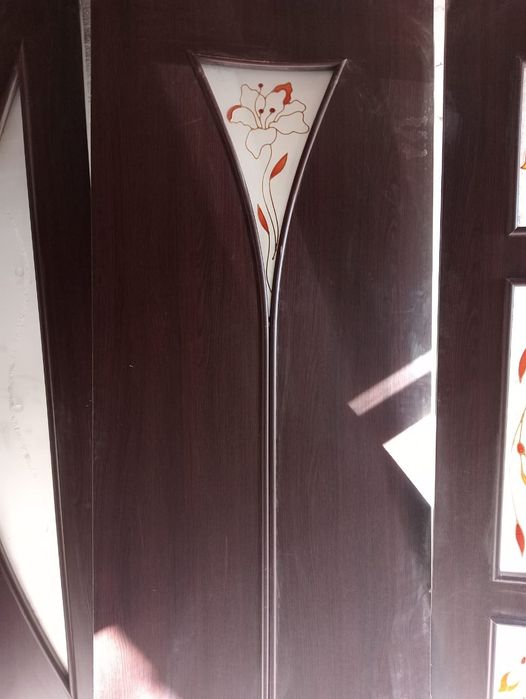 Дверь продается состояние хорошо