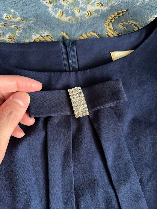 Платье праздничное