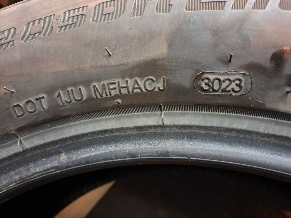 Гуми 235 55 18 DOT 3023