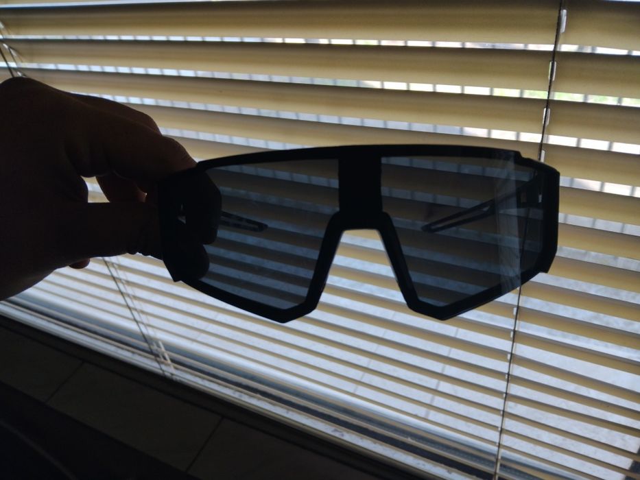 Спортни очила ...